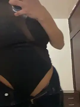 sofia xxx02 online show from October 2025 11:08:02 AM