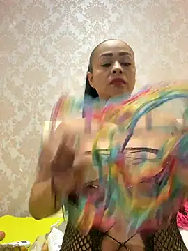 sofia xxx02 online show from October 2025 12:02:02 PM