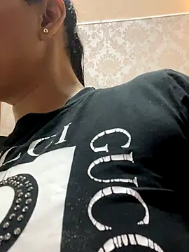 sofia xxx02 online show from November 2025 12:04:01 PM