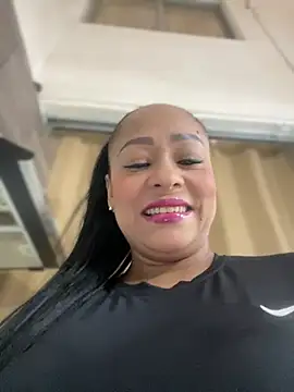 Snapshot of sofia_xxx02 chatting on June 2026 11:58:02 AM sofia xxx02 online show from June 2026 11:58:02 AM