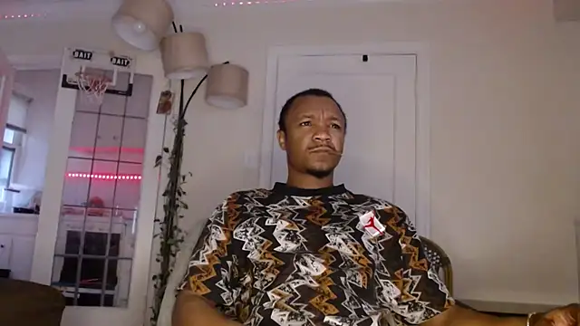 Letgeti online show from November 2025 10:32:01 PM