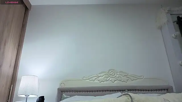 nelumbonucifera online show from September 2025 03:17:01 AM