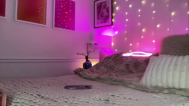 Snapshot of Fitnessbabe69 chatting on February 2026 07:45:02 AM Fitnessbabe69 online show from February 2026 07:45:02 AM