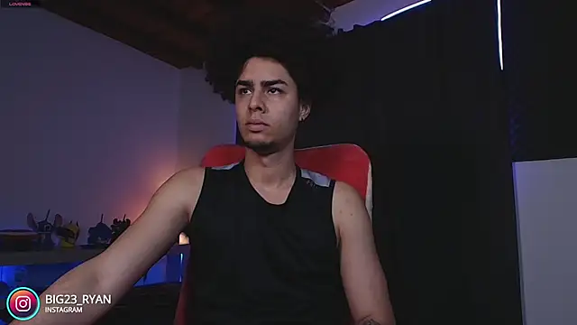 bigryann23 online show from October 2025 11:38:01 PM